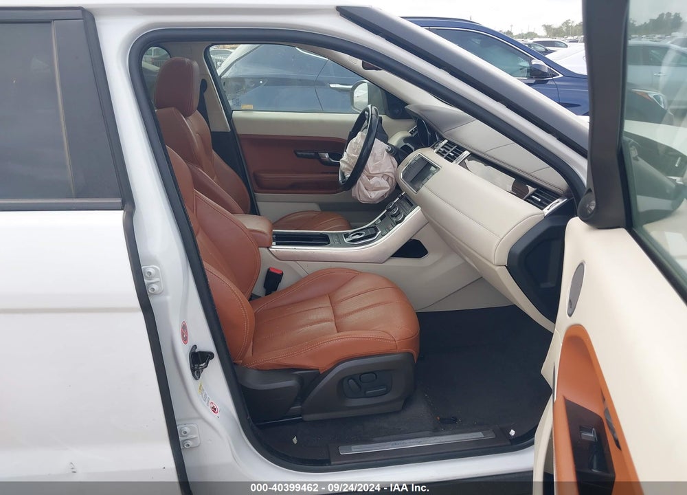 2015 LAND ROVER RANGE ROVER EVOQUE VIN: SALVE2BG0FH028560
