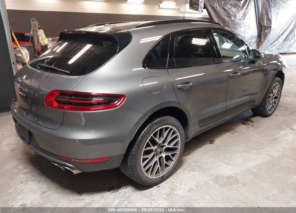 2016 PORSCHE MACAN S VIN: WP1AB2A51GLB44846