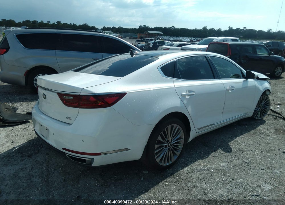 2017 KIA CADENZA LIMITED VIN: KNALC4J15H5087604