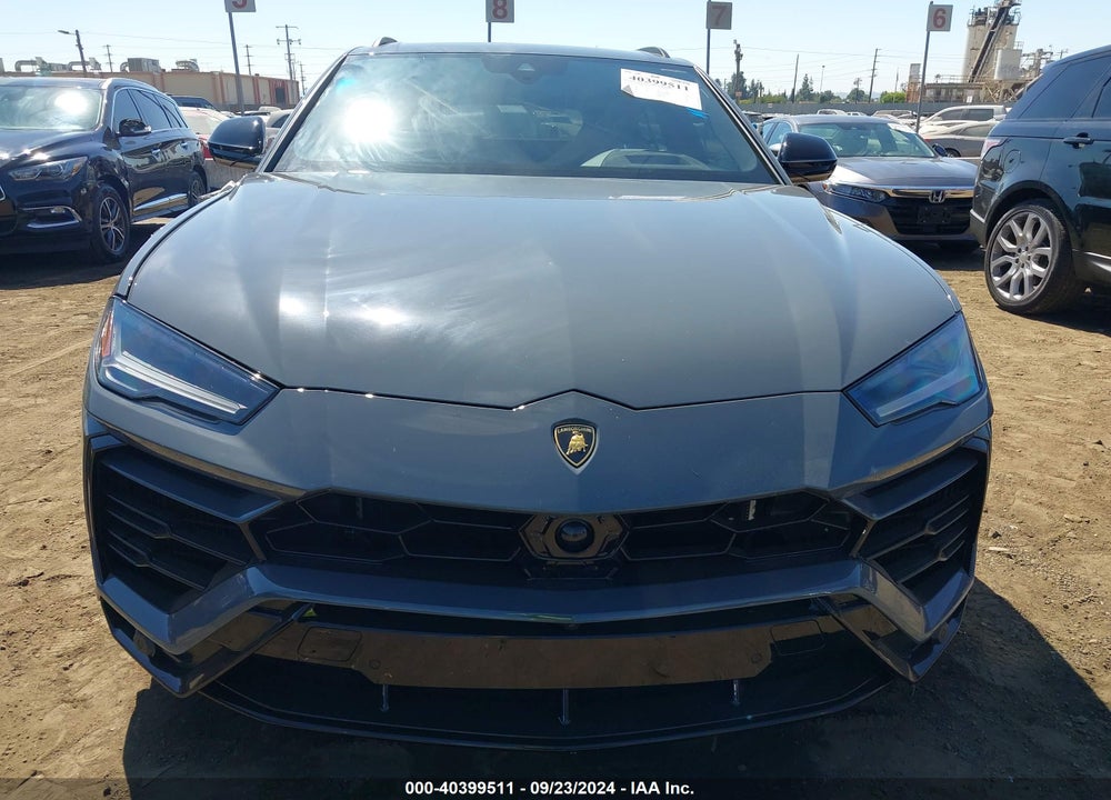 2022 LAMBORGHINI URUS GRAPHITE CAPSULE/PEARL CAPSULE VIN: ZPBUA1ZLXNLA21535