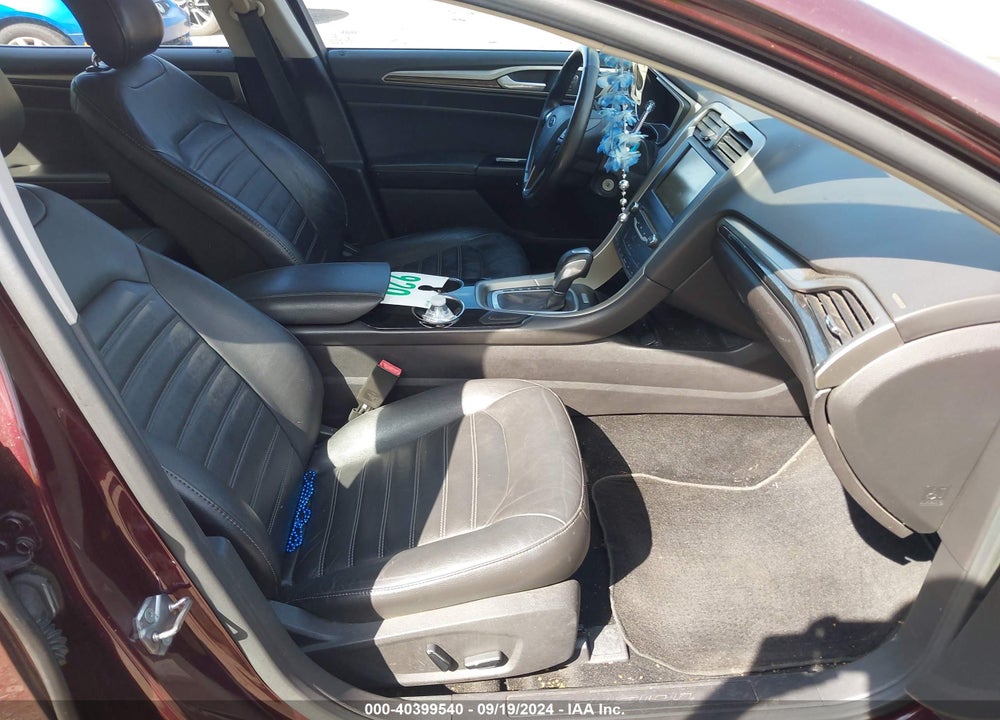 2013 FORD FUSION SE VIN: 3FA6P0HR2DR251980