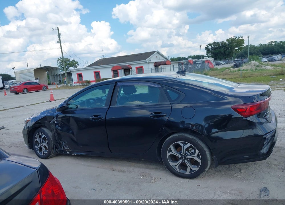 2020 KIA FORTE LXS VIN: 3KPF24AD8LE238865