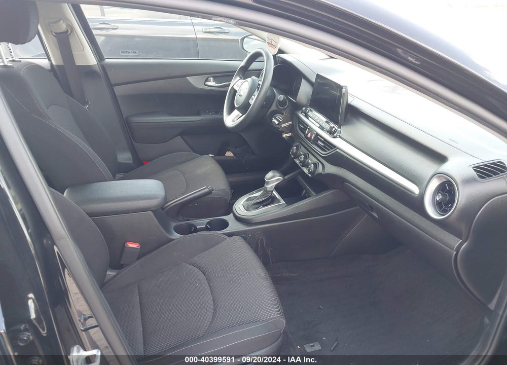 2020 KIA FORTE LXS VIN: 3KPF24AD8LE238865