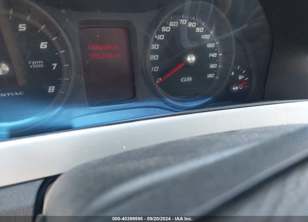 2008 PONTIAC G8 VIN: 6G2ER57718L147733