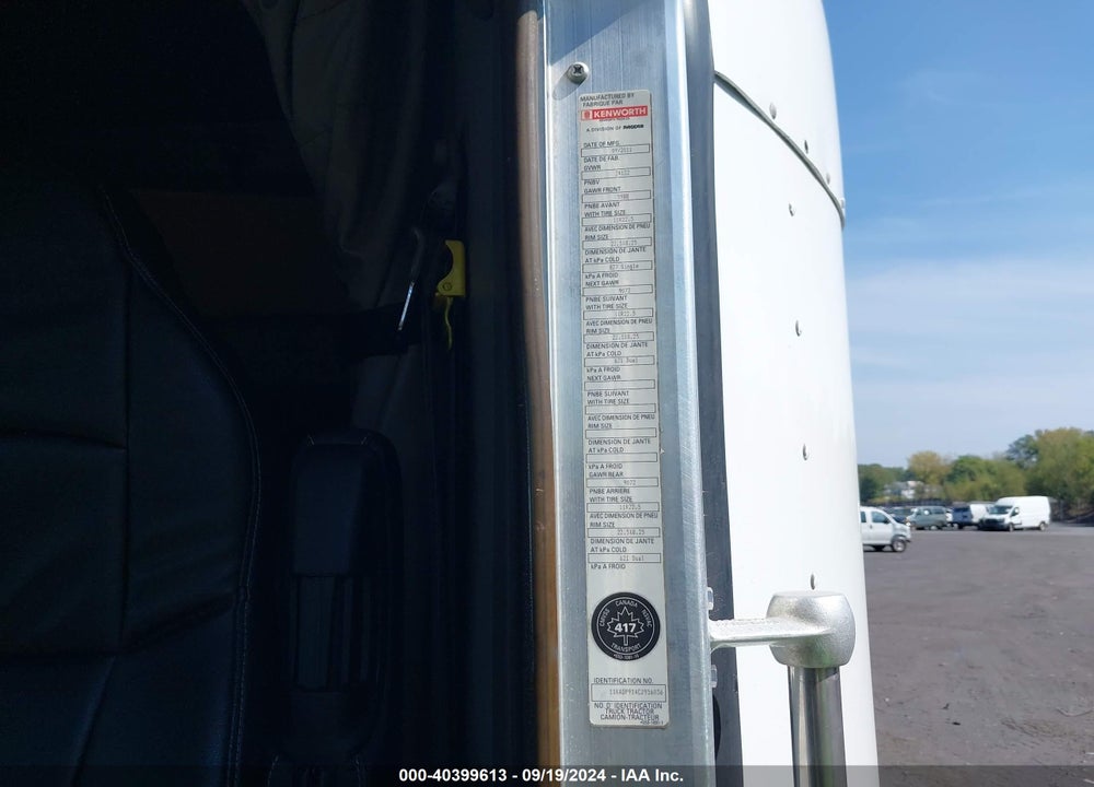 2012 KENWORTH CONSTRUCTION T660 VIN: 1XKADP9X4CJ956036