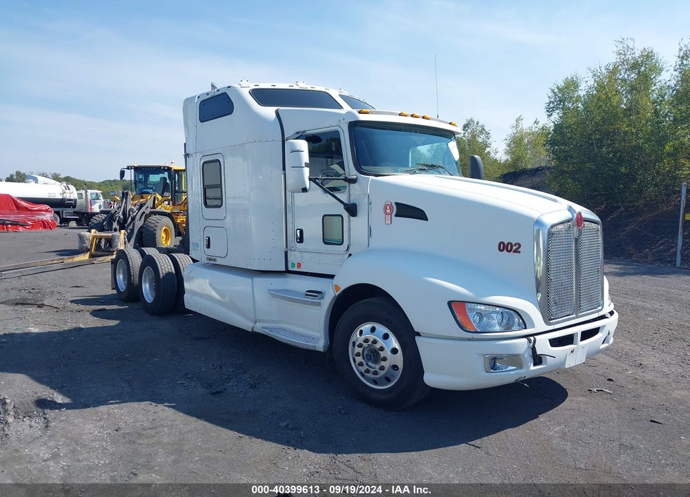 2012 KENWORTH CONSTRUCTION T660 VIN: 1XKADP9X4CJ956036