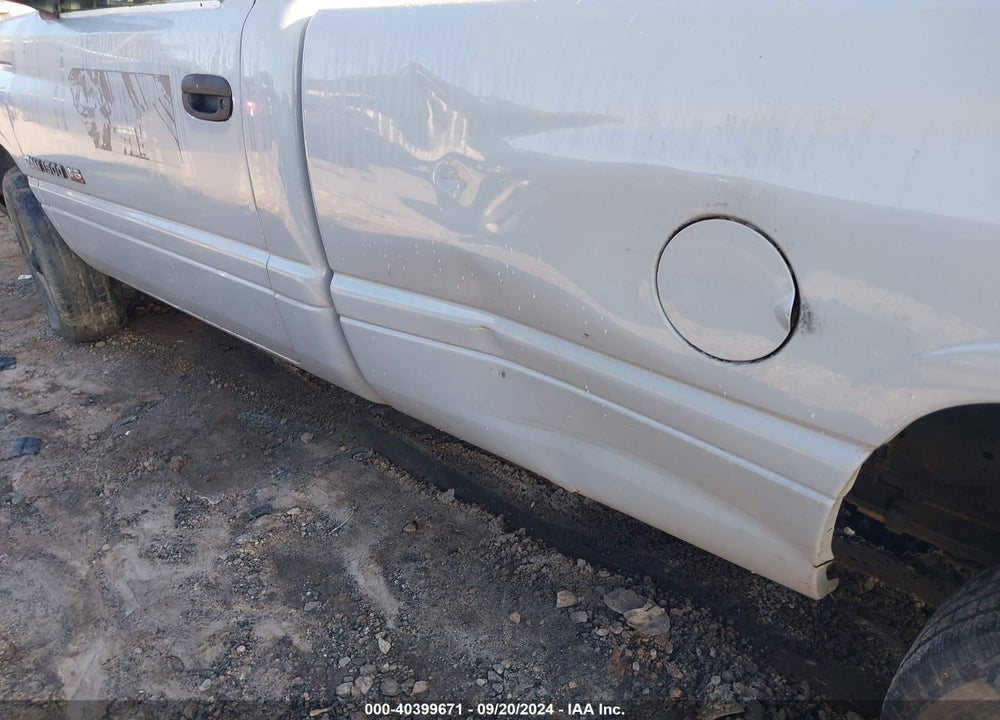 2001 DODGE RAM 1500 ST/WS VIN: 1B7HC16X61S227283