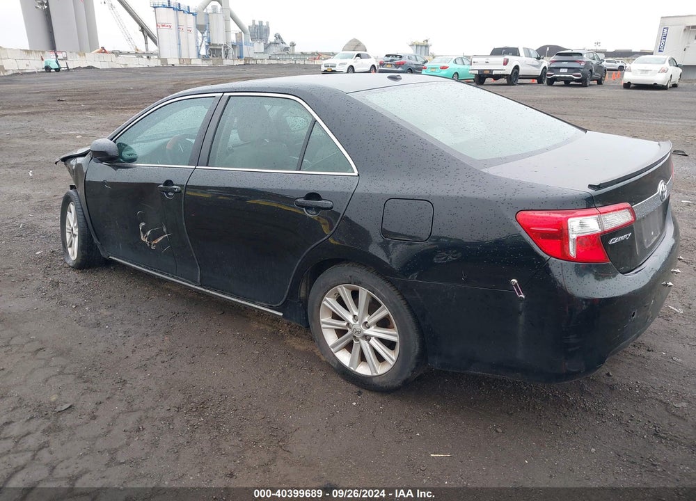 2013 TOYOTA CAMRY XLE VIN: 4T1BF1FK0DU706949