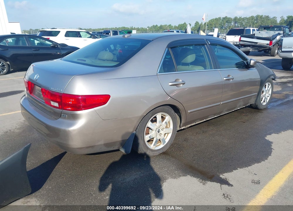 2005 HONDA ACCORD 3.0 EX VIN: 1HGCM66505A026818