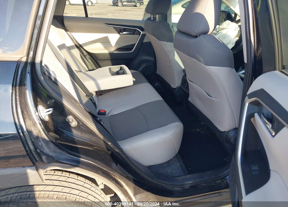 2020 TOYOTA RAV4 XLE VIN: 2T3W1RFV1LC067450