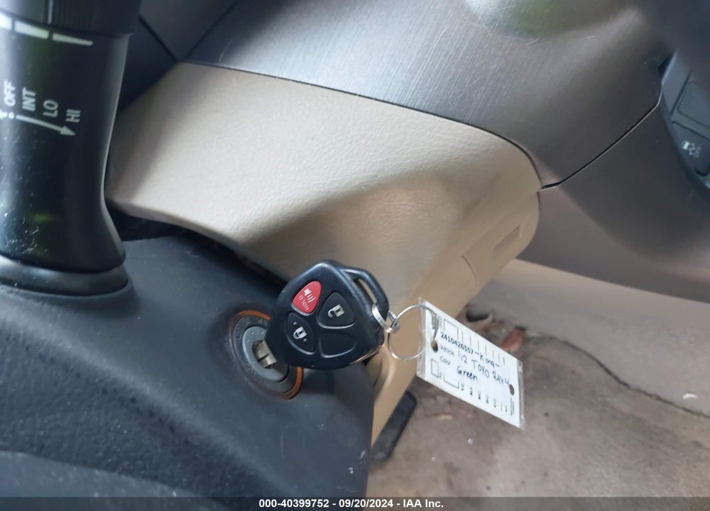 2012 TOYOTA RAV4 VIN: 2T3ZF4DV3CW108714