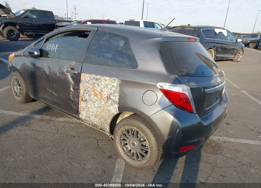 2012 TOYOTA YARIS LE VIN: JTDJTUD32CD501492