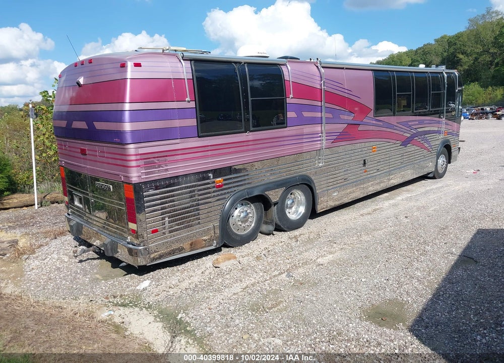 1993 PREVOST BUS VIN: 2P9M33404P1001600