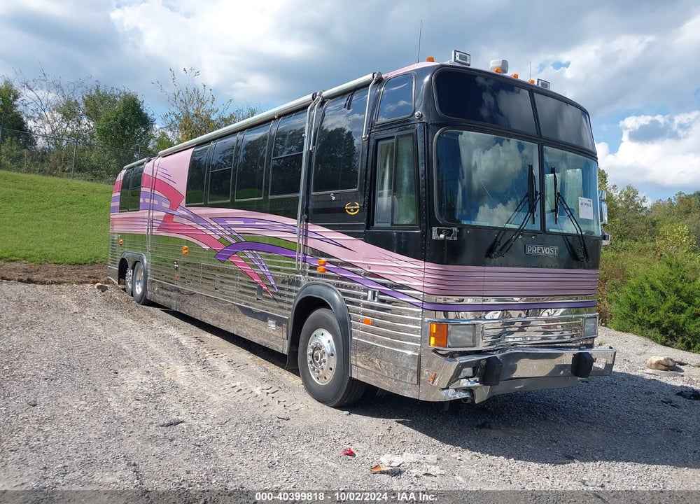 1993 PREVOST BUS VIN: 2P9M33404P1001600
