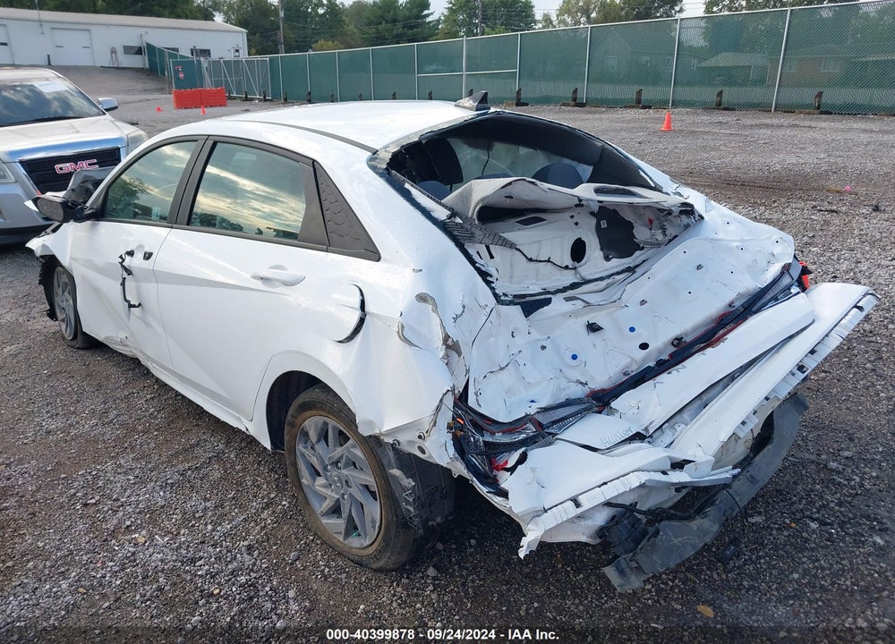 2024 HYUNDAI ELANTRA SEL VIN: KMHLM4DG7RU643138