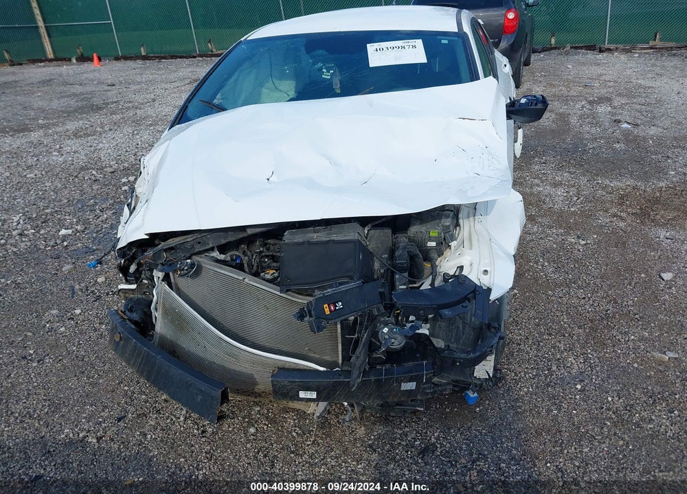 2024 HYUNDAI ELANTRA SEL VIN: KMHLM4DG7RU643138