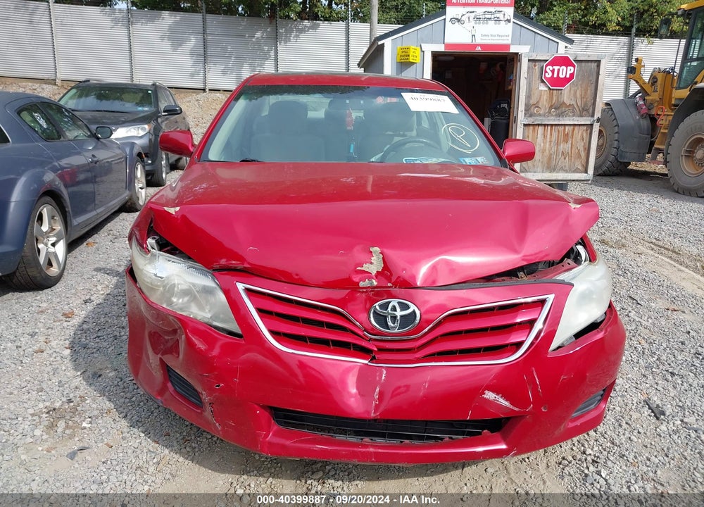 2011 TOYOTA CAMRY LE VIN: 4T1BF3EK6BU134764