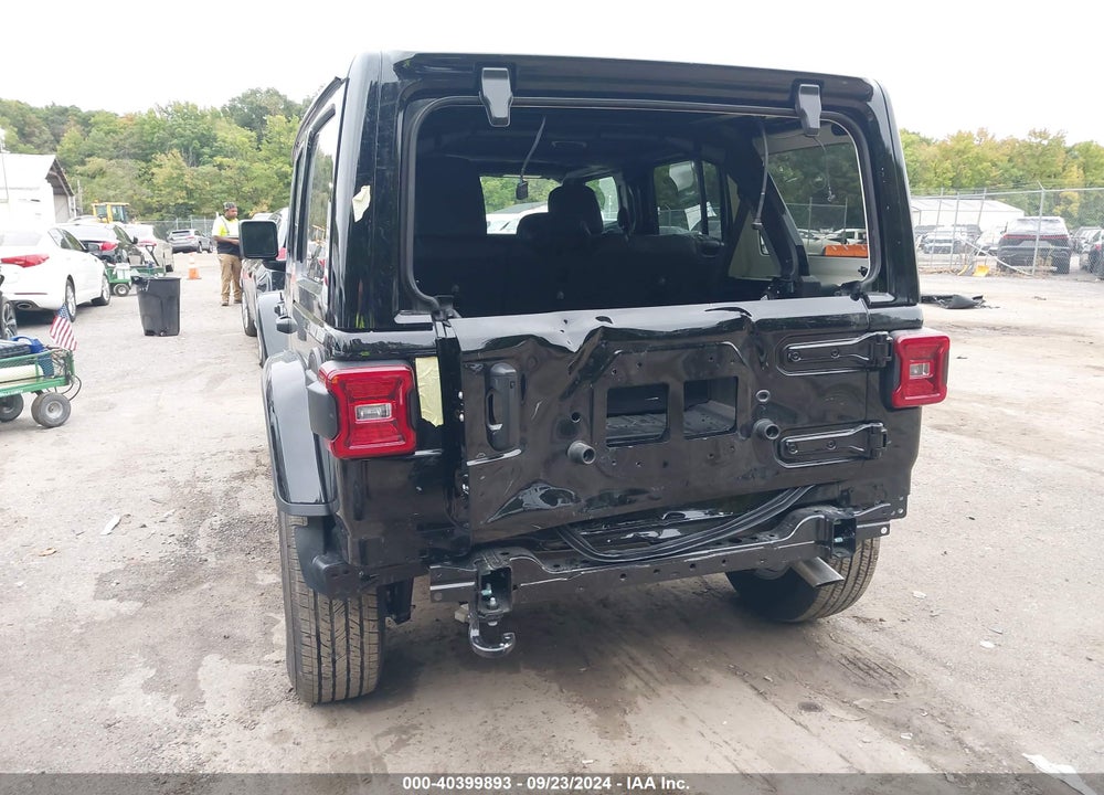 2024 JEEP WRANGLER 4-DOOR SAHARA 4X4 VIN: 1C4PJXEG7RW328245