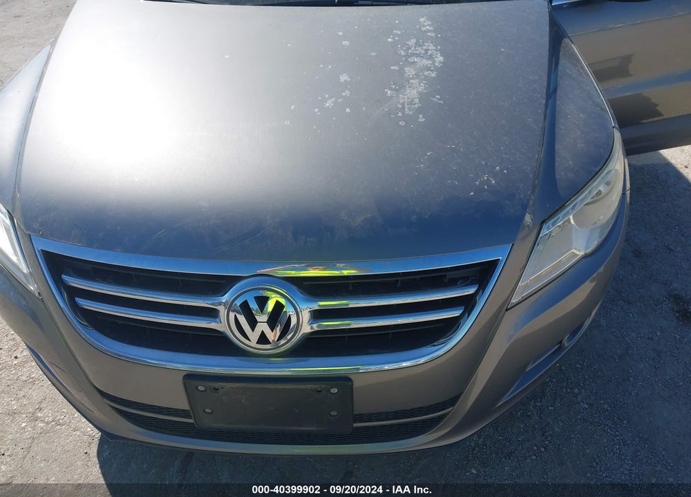 2010 VOLKSWAGEN TIGUAN WOLFSBURG EDITION VIN: WVGBV7AX1AW514772