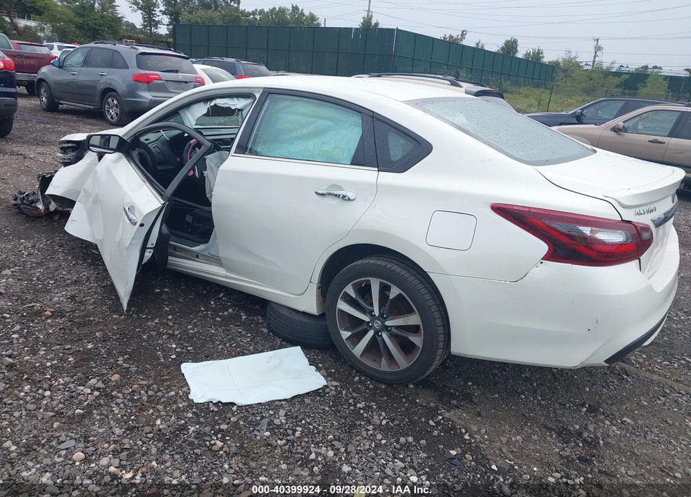 2017 NISSAN ALTIMA 2.5 SR VIN: 1N4AL3AP4HC191303