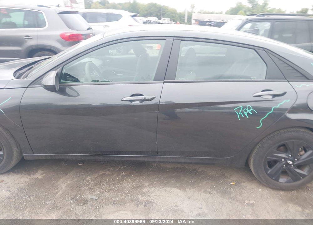2023 HYUNDAI ELANTRA SEL VIN: 5NPLM4AG2PH107715