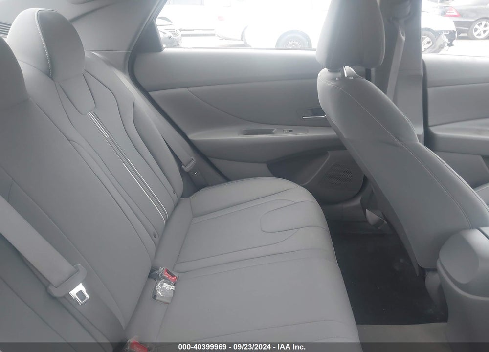 2023 HYUNDAI ELANTRA SEL VIN: 5NPLM4AG2PH107715