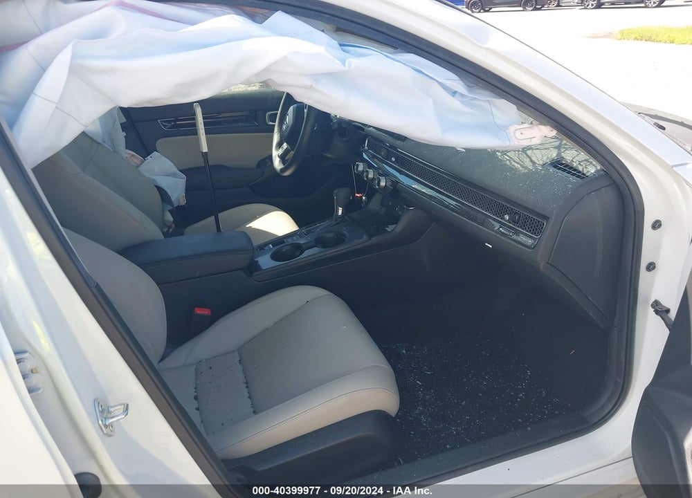 2024 HONDA CIVIC EX-L VIN: 19XFL1H79RE000916