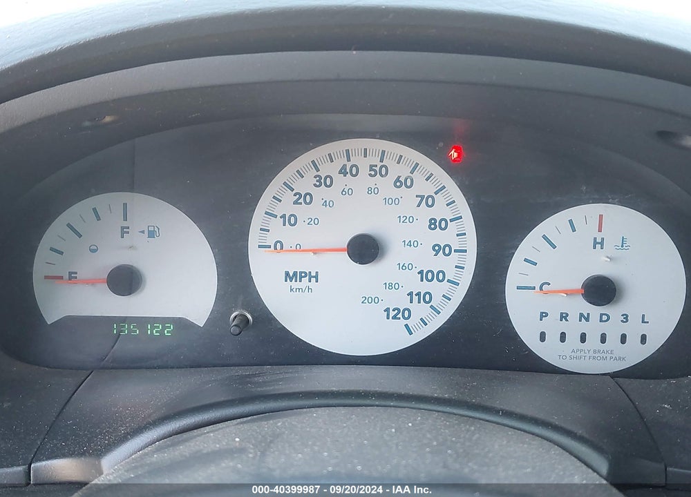 2006 CHRYSLER TOWN & COUNTRY VIN: 1A4GP45R16B593965