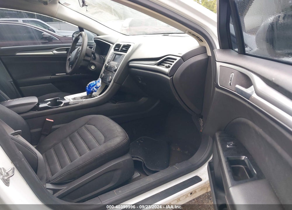 2014 FORD FUSION SE VIN: 1FA6P0H77E5373592