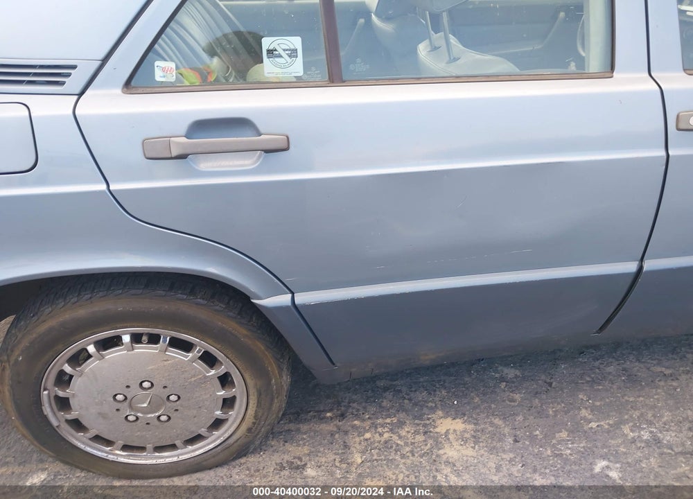 1989 MERCEDES-BENZ 190 E 2.6 VIN: WDBDA29D1KF552783
