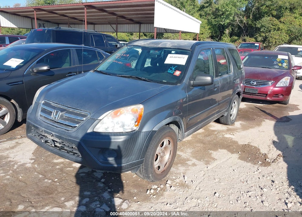 2005 HONDA CR-V LX VIN: JHLRD68505C002080