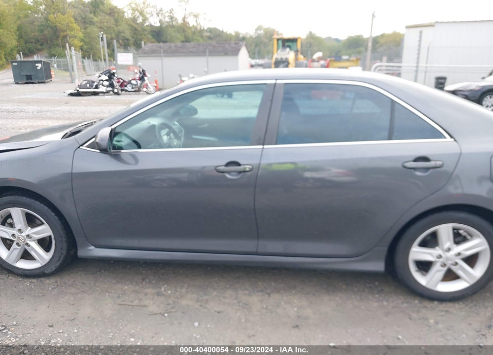 2012 TOYOTA CAMRY SE VIN: 4T1BF1FK8CU081490