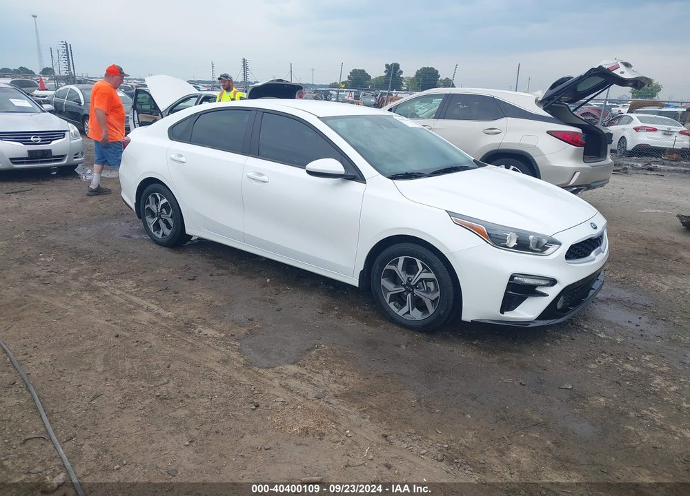 2021 KIA FORTE LXS VIN: 3KPF24AD7ME359453