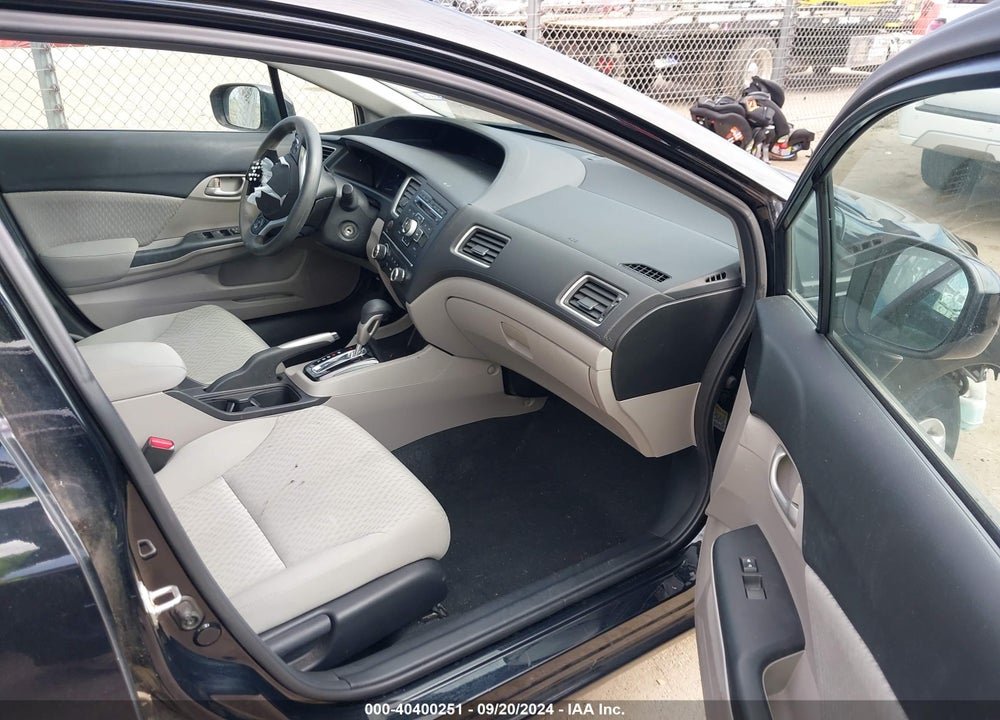 2014 HONDA CIVIC LX VIN: 19XFB2F58EE042210