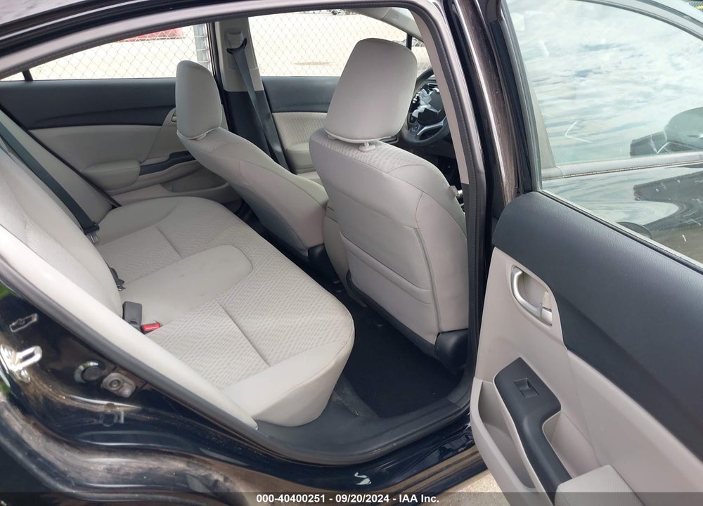 2014 HONDA CIVIC LX VIN: 19XFB2F58EE042210