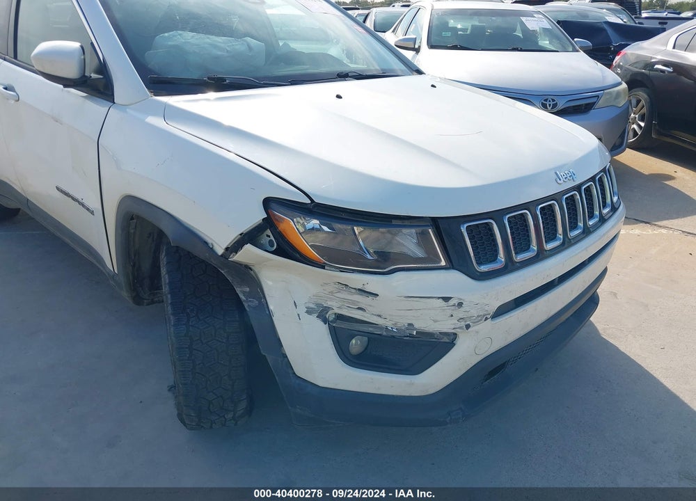 2019 JEEP COMPASS LATITUDE FWD VIN: 3C4NJCBB7KT802912