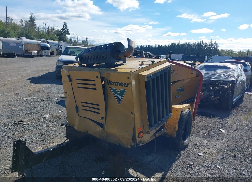 2018 VERMEER MFG. CO. --- VIN: 1VRY11198J1025937
