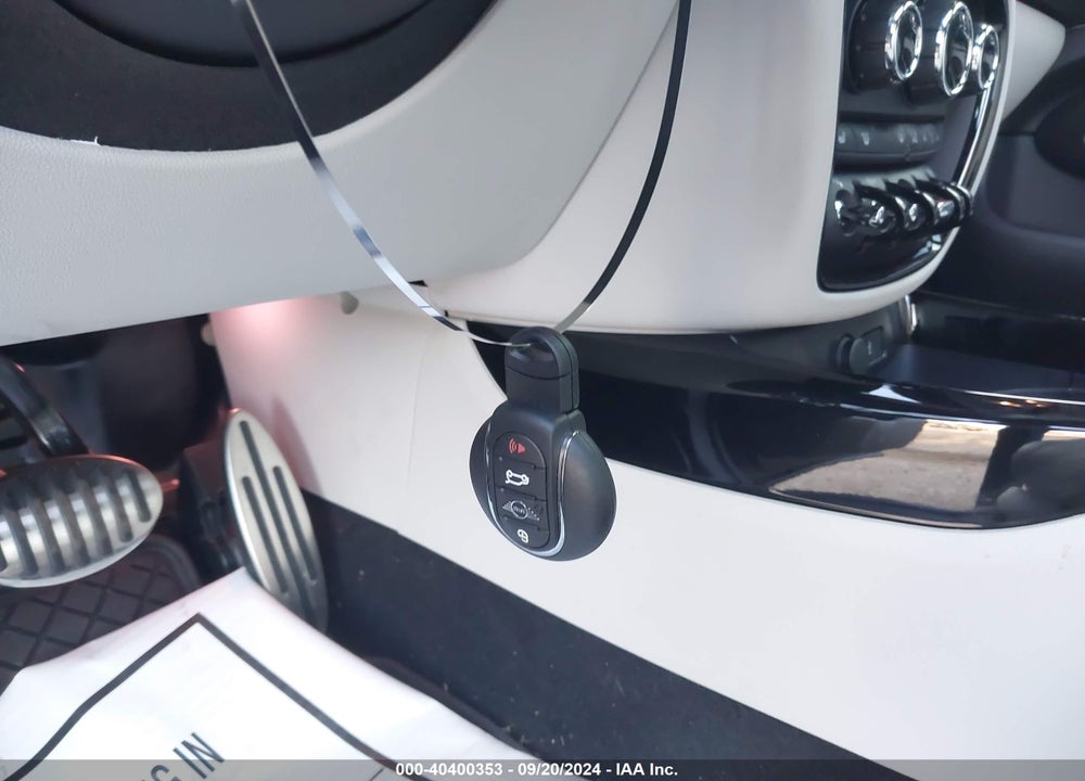 2024 MINI CLUBMAN JOHN COOPER WORKS VIN: WMWJZ9C05R2V42025