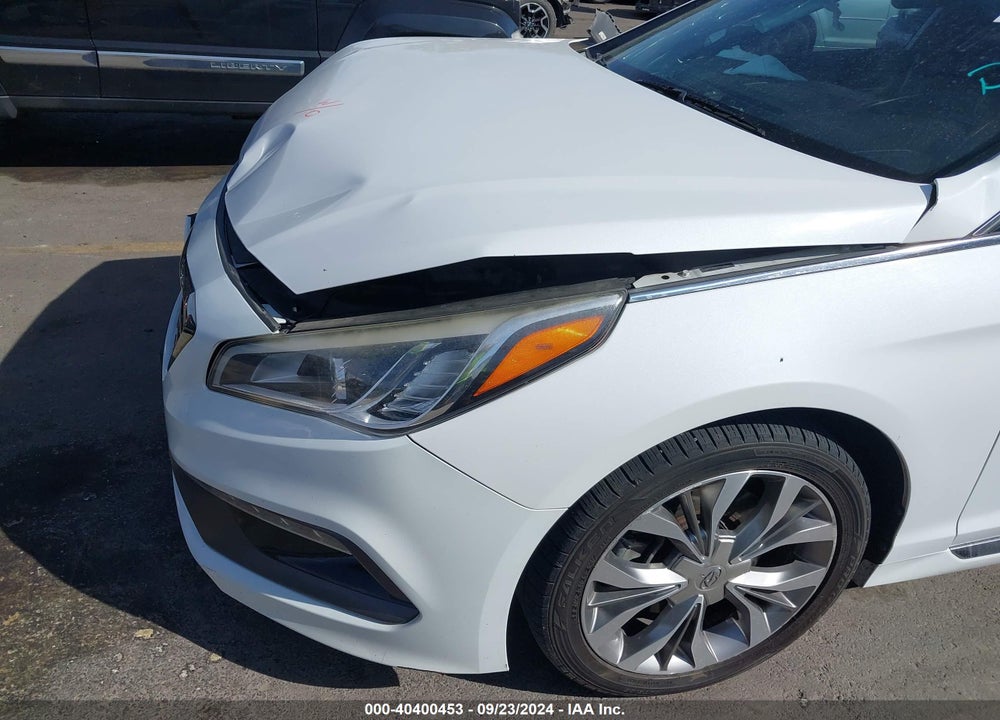 2015 HYUNDAI SONATA LIMITED 2.0T VIN: 5NPE34AB2FH132886