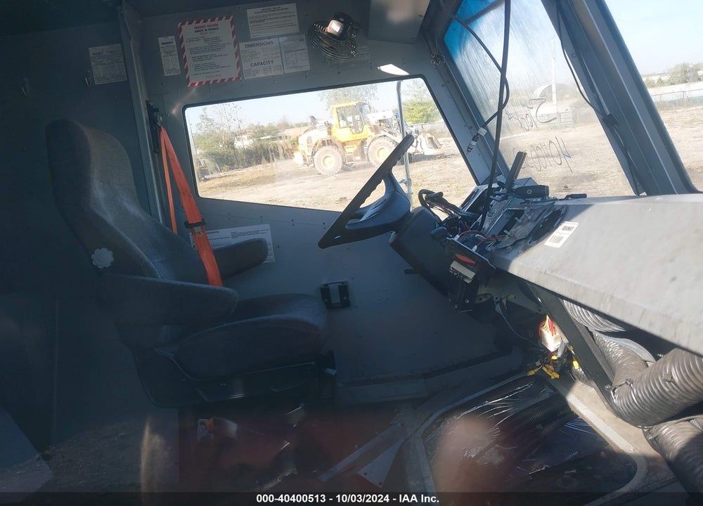 2018 FREIGHTLINER MT45G VIN: 4UZAC2EA8JCKG3143