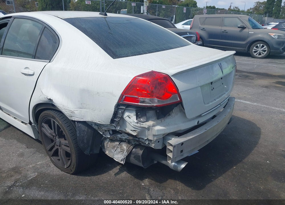 2008 PONTIAC G8 VIN: 6G2ER57728L146560