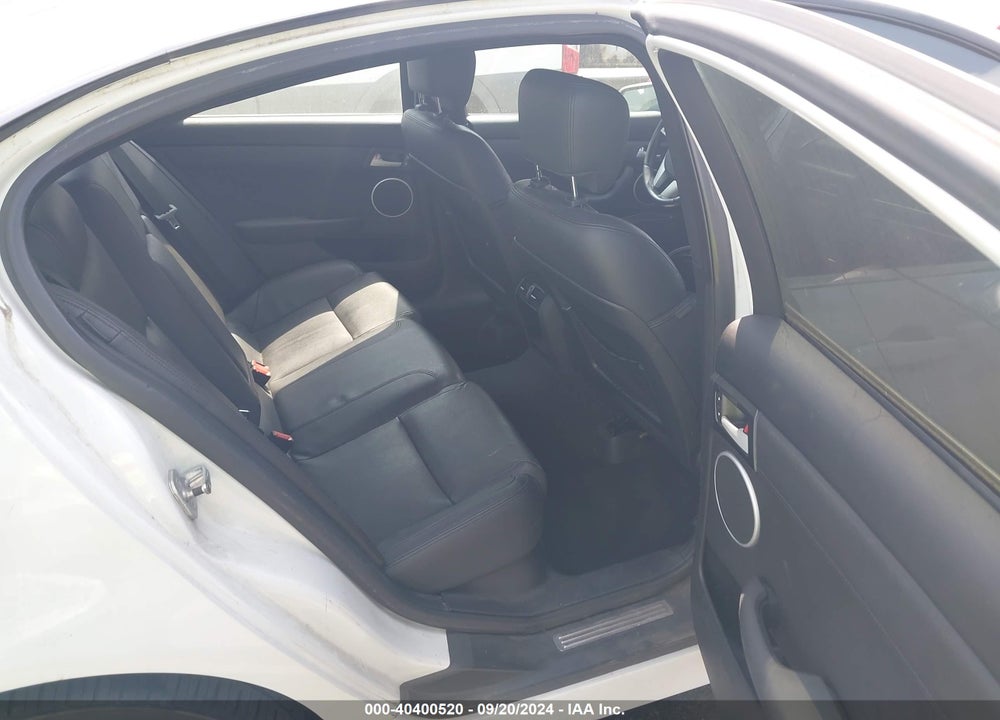 2008 PONTIAC G8 VIN: 6G2ER57728L146560