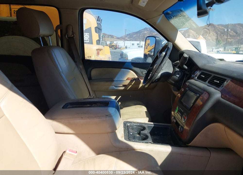 2007 CHEVROLET TAHOE LT VIN: 1GNFC13087R270870