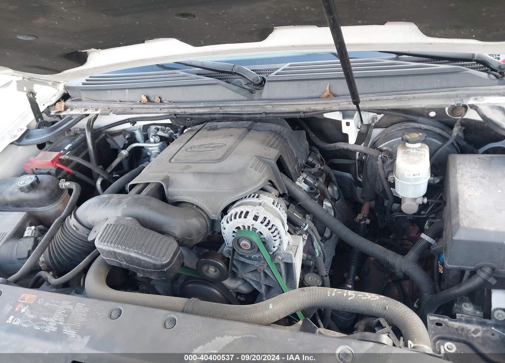 2013 CHEVROLET SUBURBAN 1500 LT VIN: 1GNSKJE72DR354013