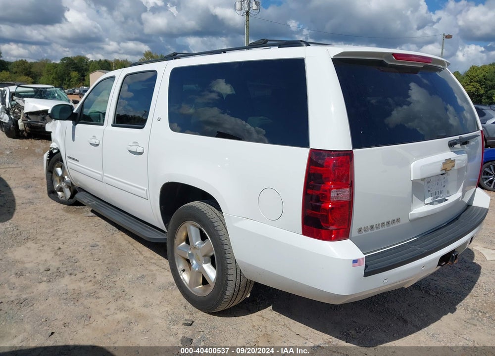 2013 CHEVROLET SUBURBAN 1500 LT VIN: 1GNSKJE72DR354013