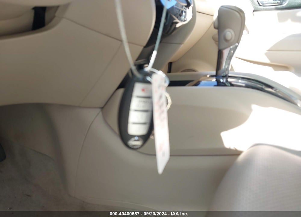 2014 NISSAN ROGUE SL VIN: 5N1AT2MT8EC838709