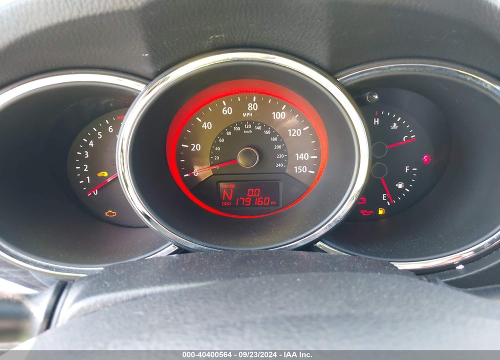 2012 KIA SORENTO SX V6 VIN: 5XYKWDA22CG188405