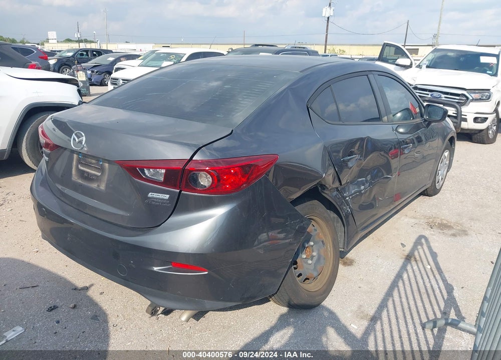 2018 MAZDA 3 SPORT VIN: 3MZBN1U75JM185374
