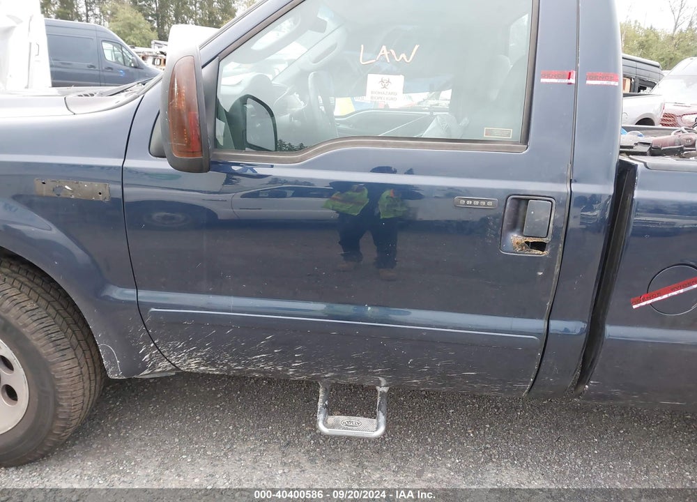 2005 FORD F-350 XL/XLT VIN: 1FTWF30Y05EC35461