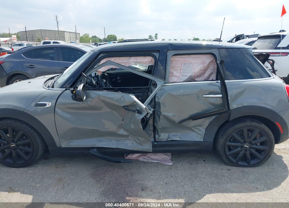 2020 MINI HARDTOP COOPER VIN: WMWXU7C04L2L37641